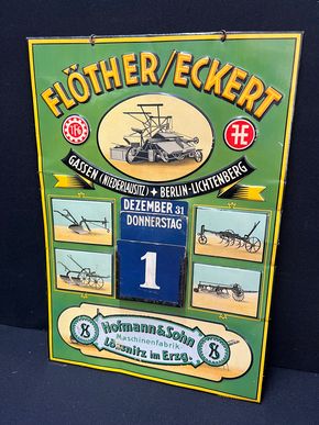 Flöther / Eckert Landmaschinen - Maschinenfabrik Hofmann & Sohn  (Vorkriegsblechschild mit Kalenderfach und Originalkalender)